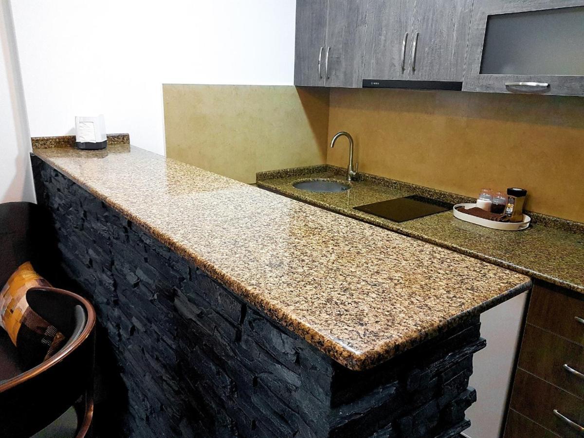 Apartament Premium Klass Batumi Exterior foto